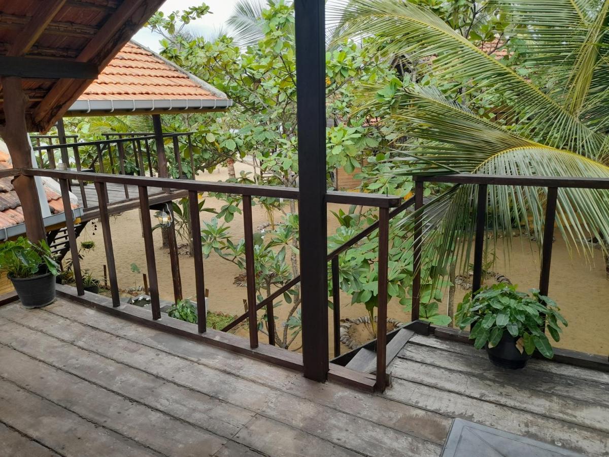 Golden Beach Chalets 아루감 베이 외부 사진