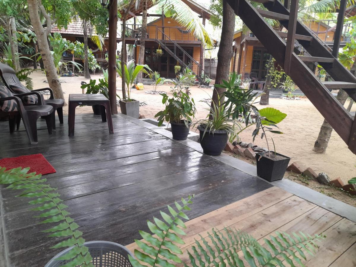 Golden Beach Chalets 아루감 베이 외부 사진