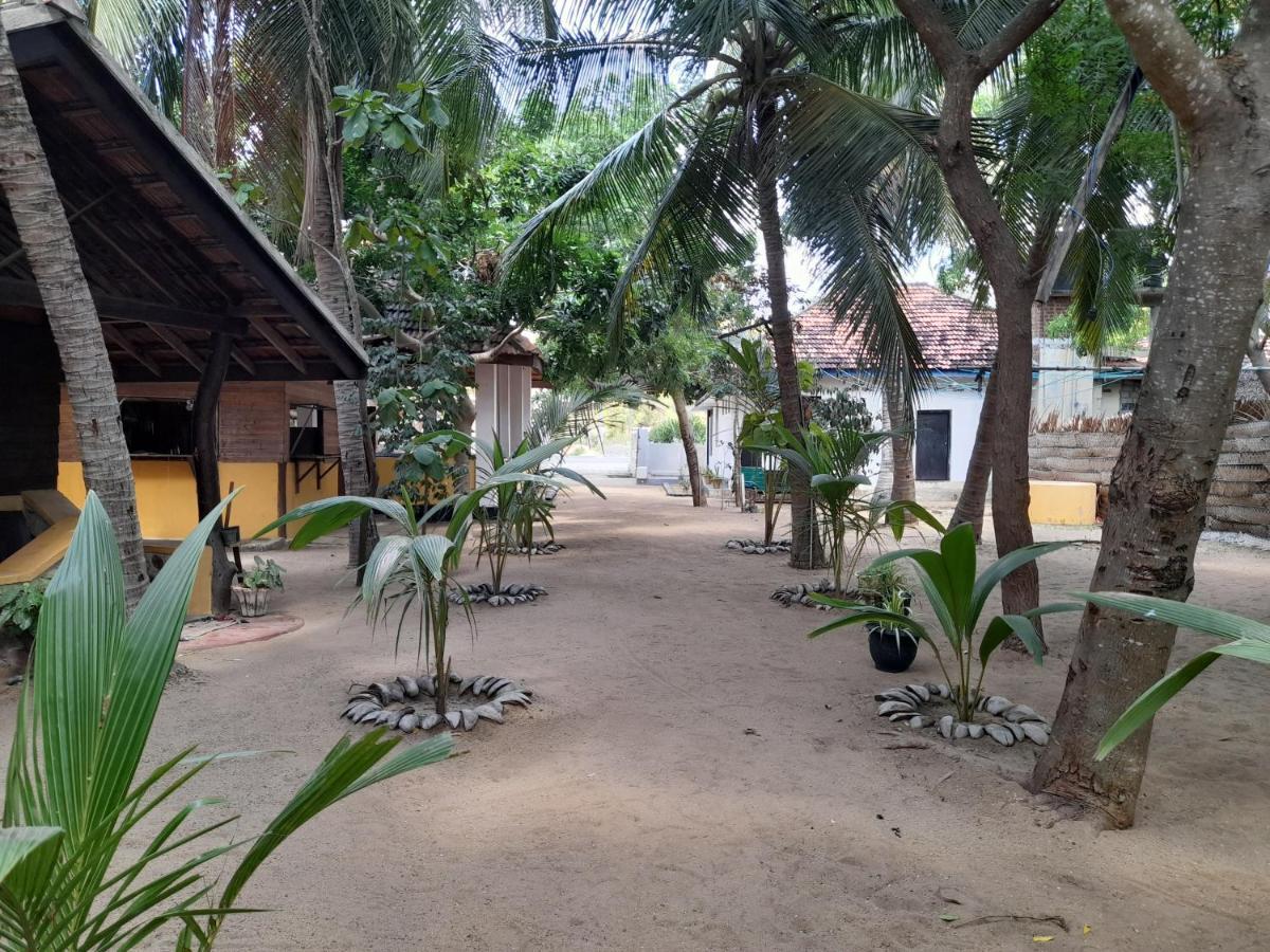 Golden Beach Chalets 아루감 베이 외부 사진